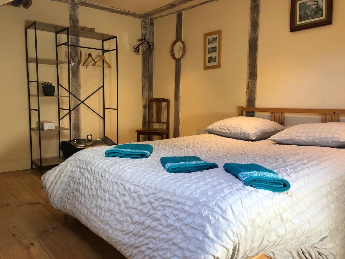 Bed and Breakfast La Dernière Étape Port-Launay Esterno foto