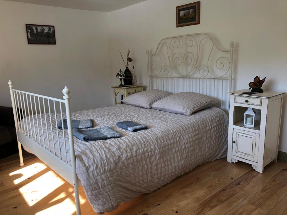 Bed and Breakfast La Dernière Étape Port-Launay Esterno foto